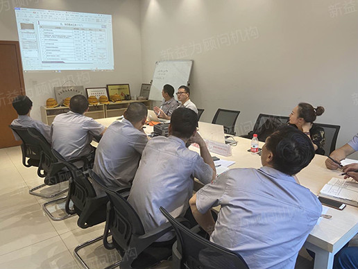 培訓(xùn)現(xiàn)場(chǎng) 培訓(xùn)現(xiàn)場(chǎng)